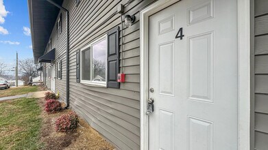 2215 Washington Pike in Knoxville, TN - Building Photo - Building Photo