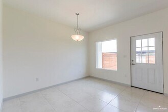 2604 Mimosa St in Mission, TX - Building Photo - Building Photo