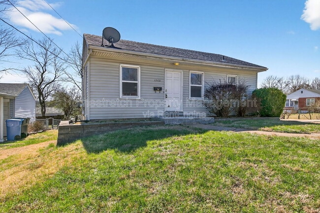 1260 St Marie St in Florissant, MO - Building Photo - Building Photo