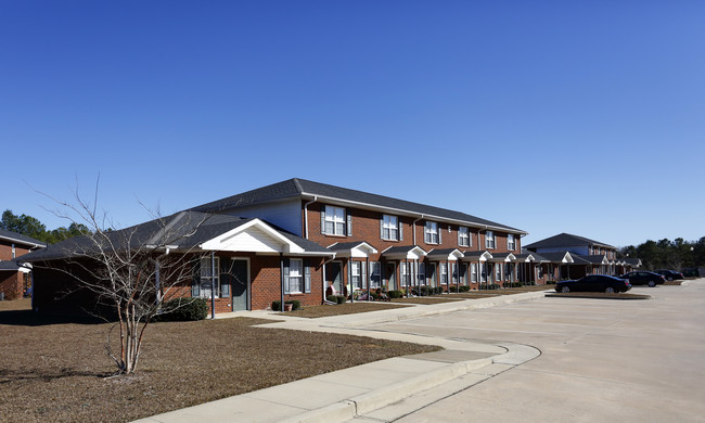 Cottage Park Apartments in Bay Minette, AL - Building Photo - Building Photo