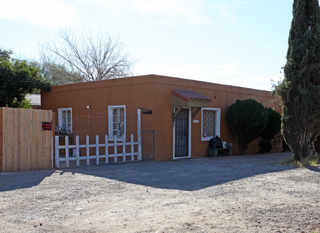 2229-2235 N Columbus Blvd in Tucson, AZ - Building Photo - Building Photo