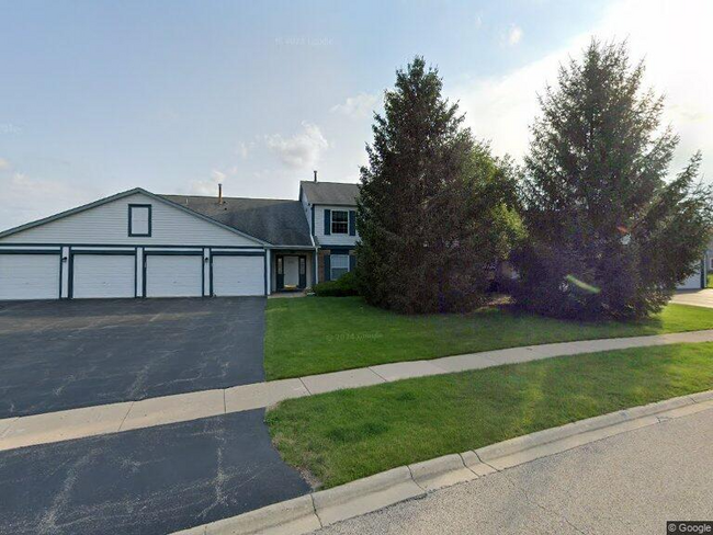 property at 280 Crestview Dr