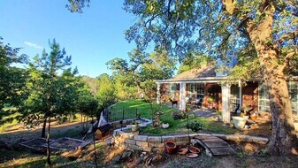 199 Ulupau Cir in Bastrop, TX - Building Photo