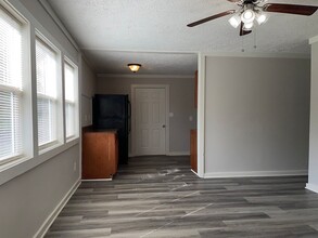 234 Roxbury Dr in Riverdale, GA - Building Photo - Building Photo