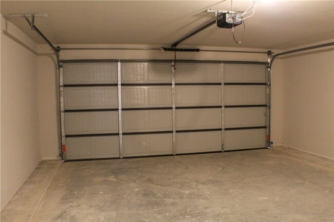 property at 1078 E Sparrow Cir