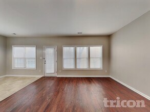 4053 Laurel Glen Dr in Raleigh, NC - Building Photo - Building Photo