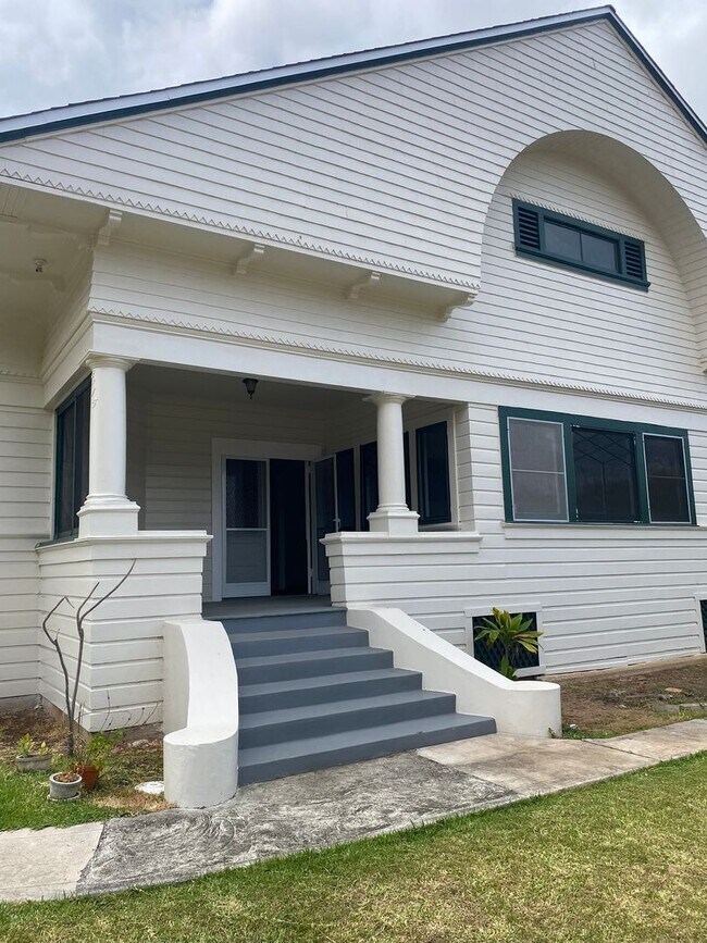 2115 Kamehameha Ave in Honolulu, HI - Building Photo - Building Photo