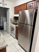 824 SW 12th Ct in Fort Lauderdale, FL - Building Photo - Building Photo