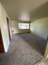 202-206 Cottage St in Medford, OR - Building Photo - Building Photo