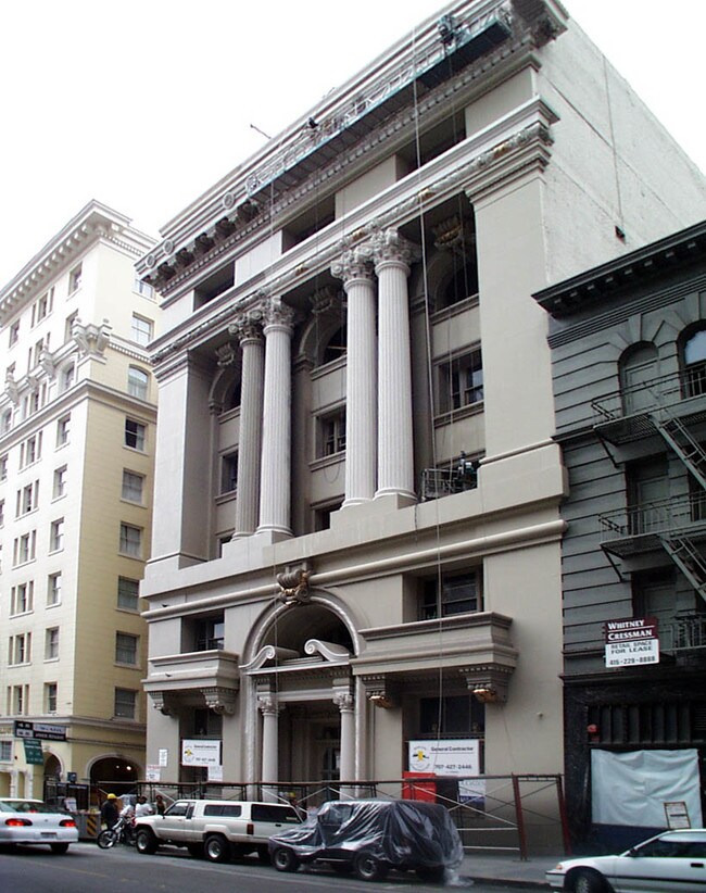 Lululemon in San Francisco, CA - Building Photo - Building Photo