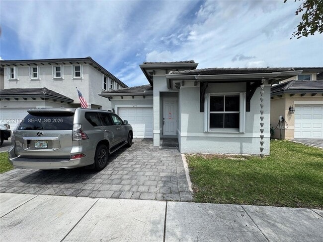 property at 273 SE 31st Ave
