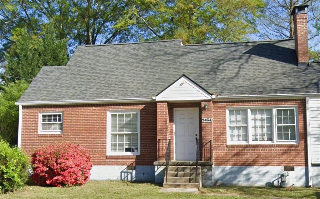 2434 N Decatur Rd in Decatur, GA - Building Photo