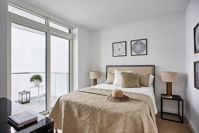 property at 635 W 42nd St