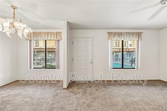 454 Riverfront Dr in Bullhead City, AZ - Foto de edificio - Building Photo