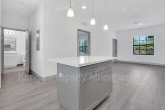 600 NE 14th Ct in Fort Lauderdale, FL - Building Photo - Building Photo