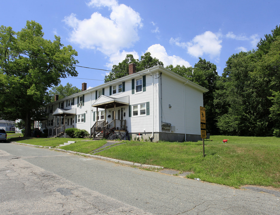 1-70 Luby Ave in Milford, MA - Building Photo