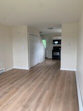 7 S Mont Valla Ave in Hagerstown, MD - Building Photo - Building Photo