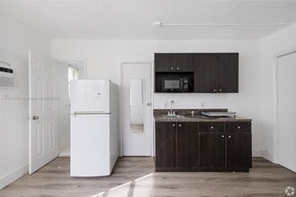 420 78th St in Miami Beach, FL - Building Photo - Building Photo