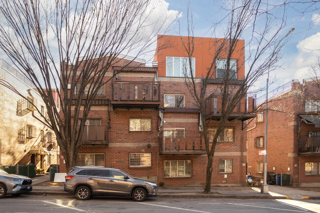 30 Wilson St in Brooklyn, NY - Building Photo - Building Photo