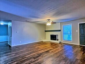 306 S Wofford St in Athens, TX - Building Photo - Building Photo