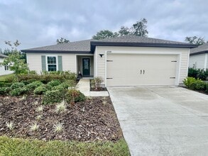 37378 Whisper Wy in Hilliard, FL - Building Photo - Building Photo