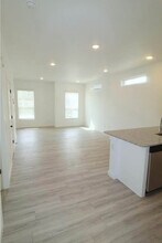 811 Arctic Ave in Centerton, AR - Building Photo - Building Photo