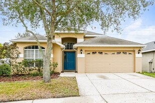 315 Delwood Breck St in Ruskin, FL - Building Photo