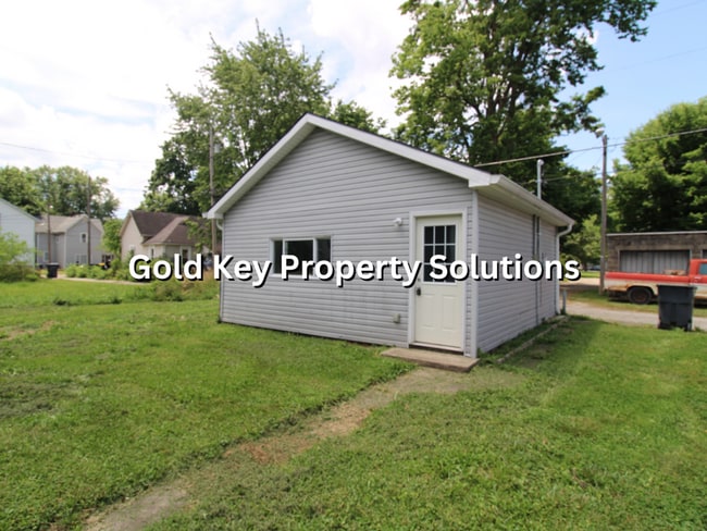 1413 Walnut St in Anderson, IN - Foto de edificio - Building Photo
