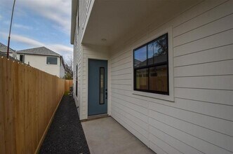 3820 Weems St in Houston, TX - Building Photo - Building Photo