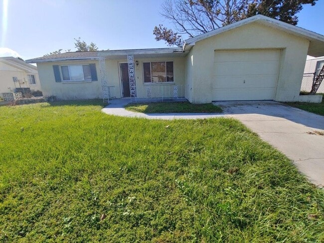 property at 3034 Roxbury Dr
