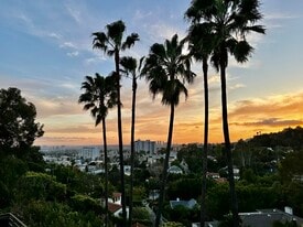 1999 N Sycamore Ave, Unit 238 in Los Angeles, CA - Building Photo