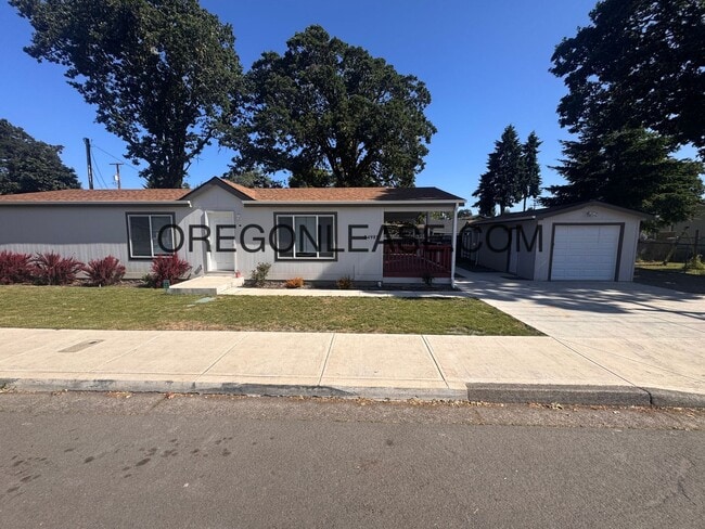 property at 24985 Hunter Ave