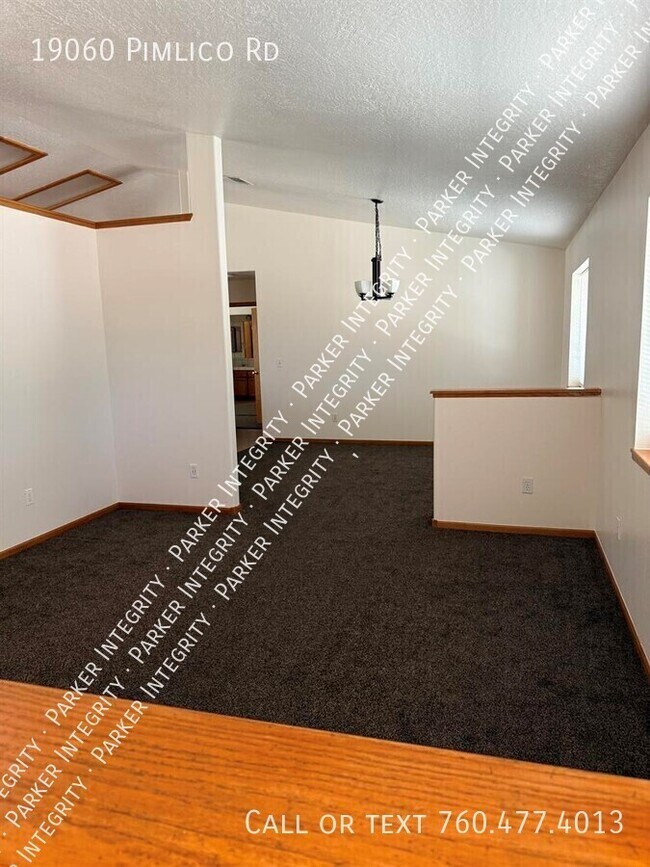 19060 Pimlico Rd in Apple Valley, CA - Building Photo - Building Photo