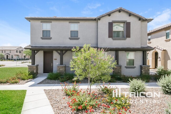 property at 12537 W Hummingbird Terrace
