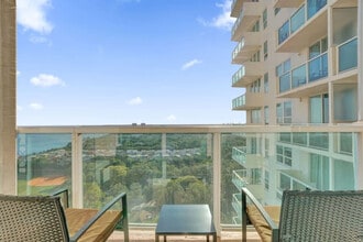 2889 McFarlane Rd, Unit SI ID1504116P in Miami, FL - Building Photo - Building Photo