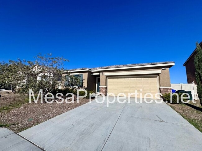 11784 Ginger St in Adelanto, CA - Building Photo - Building Photo