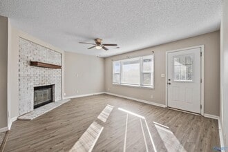 13935 SW Wyandotte Dr in Huntsville, AL - Building Photo - Building Photo