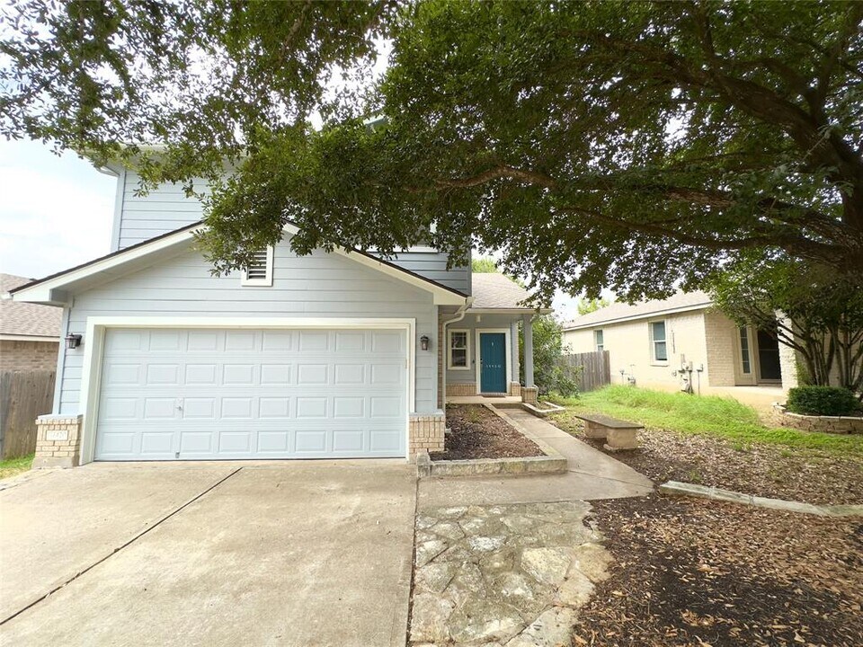 14420 Spearmint Tea Trail in Pflugerville, TX - Building Photo