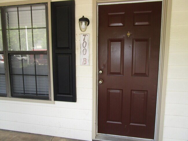 700 Archdale Dr in Sumter, SC - Building Photo - Building Photo