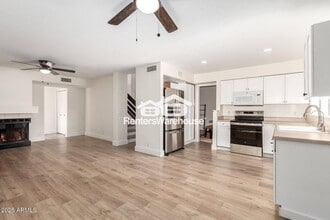 7702 W Piute Ave in Glendale, AZ - Building Photo - Building Photo