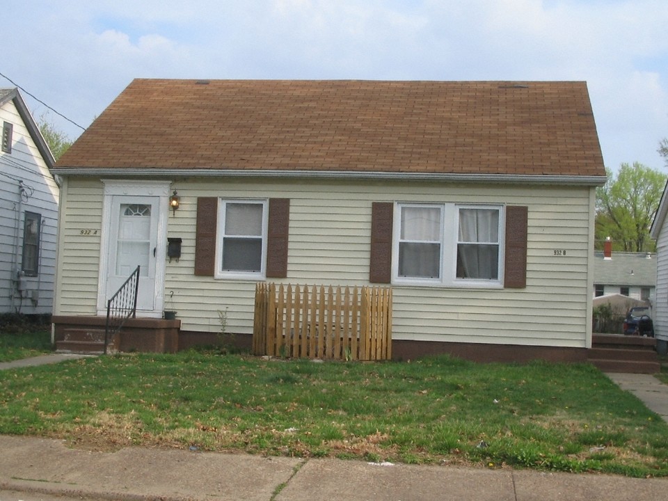 932 Negley in Evansville, IN - Building Photo