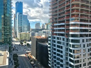 75 Folsom St-Unit -1002 in San Francisco, CA - Building Photo - Building Photo