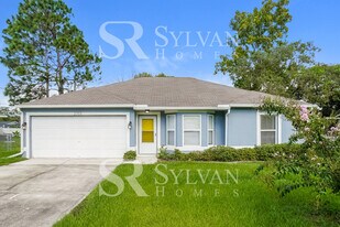 2355 Waterfall Dr in Spring Hill, FL - Building Photo