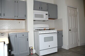 1430 N 58th St in Philadelphia, PA - Building Photo - Building Photo