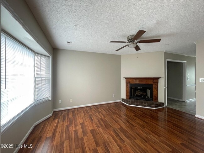 1109 Grovemont Dr in Greenville, NC - Building Photo - Building Photo