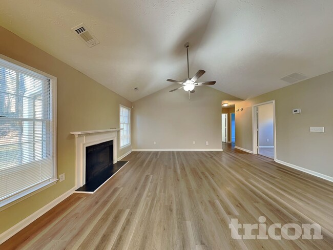 1261 Appian Way in Lawrenceville, GA - Building Photo - Building Photo