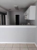 9058 GSRI Ave, Unit A in Baton Rouge, LA - Building Photo