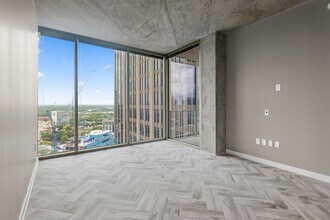210 N Church St in Charlotte, NC - Building Photo - Building Photo