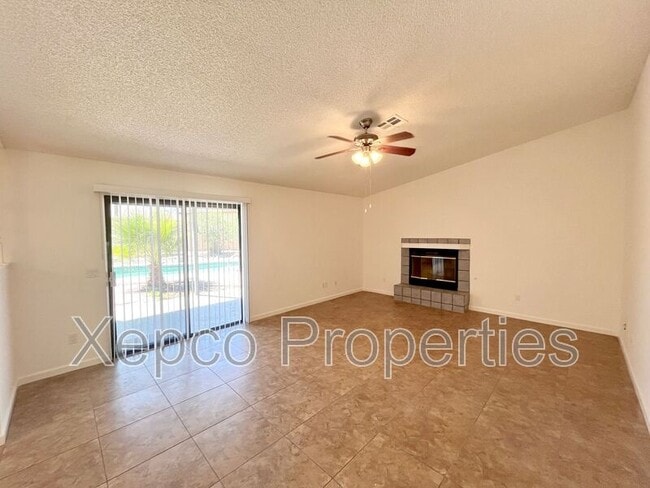 1995 W Nicola Rd in Palm Springs, CA - Building Photo - Building Photo