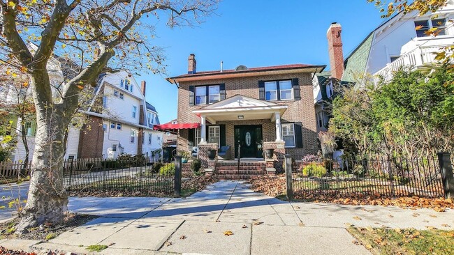 property at 5403 Ventnor Ave
